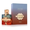 Top notes are Ginger and Lime; middle notes are Black Tea, Hedione, Cardamom and Geranium; base notes are Olibanum, Patchouli, Amber, Tonka and Vanilla.