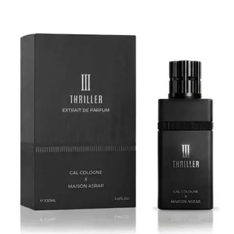 Top notes are Pepper, Cardamom, Saffron, Bergamot, elemi and Lemon; middle notes are Leather, Tonka Bean, Incense, Labdanum and Clary Sage; base notes are Sandalwood, Vanilla, Amber, Benzoin, Cashmeran and Musk.
